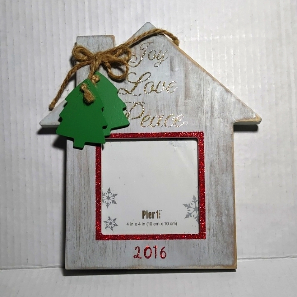 PIER 1 Shabby Chic Peace love Joy 4x4 Picture Frame House NEW